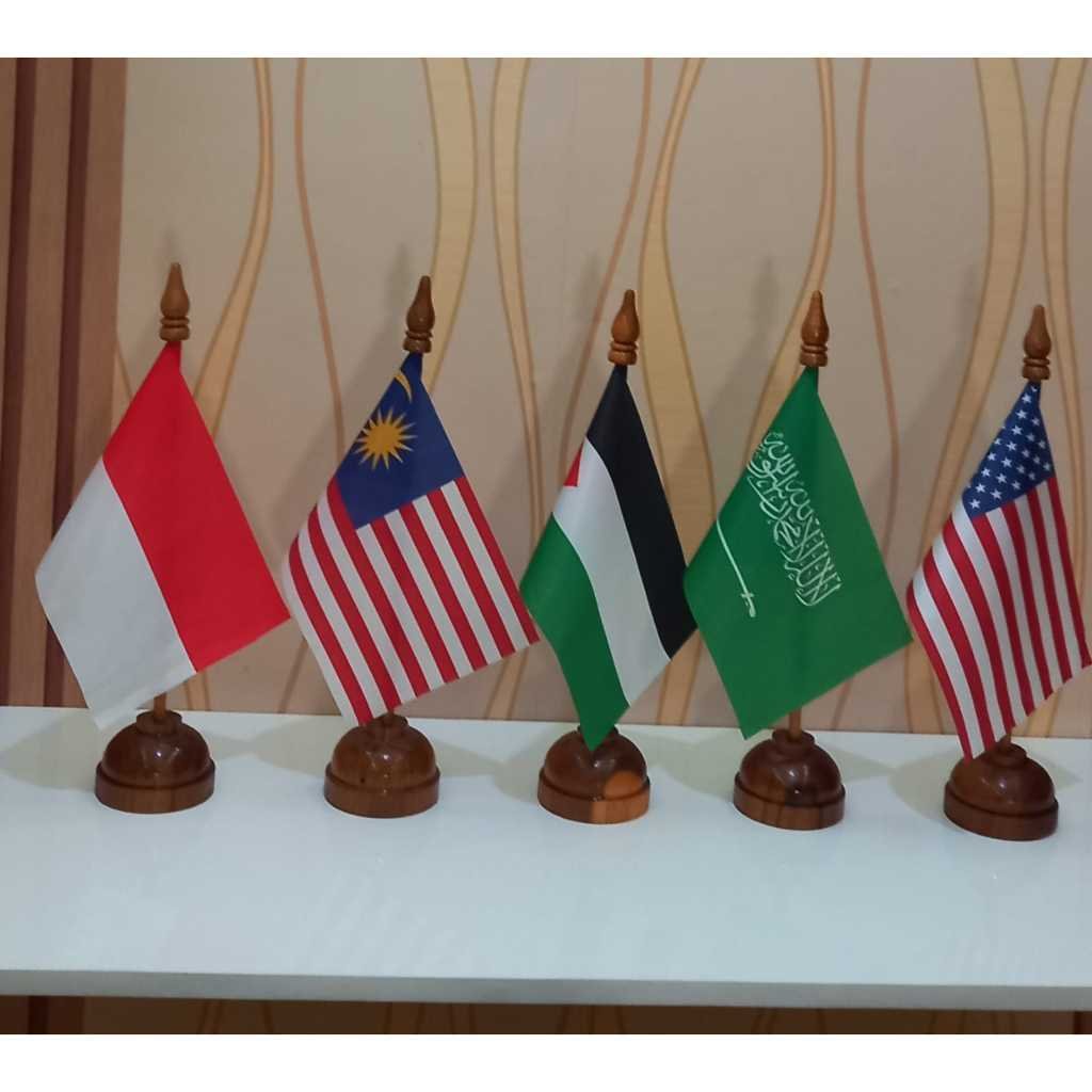 CUSTOM BENDERA MEJA TIANG KAYU